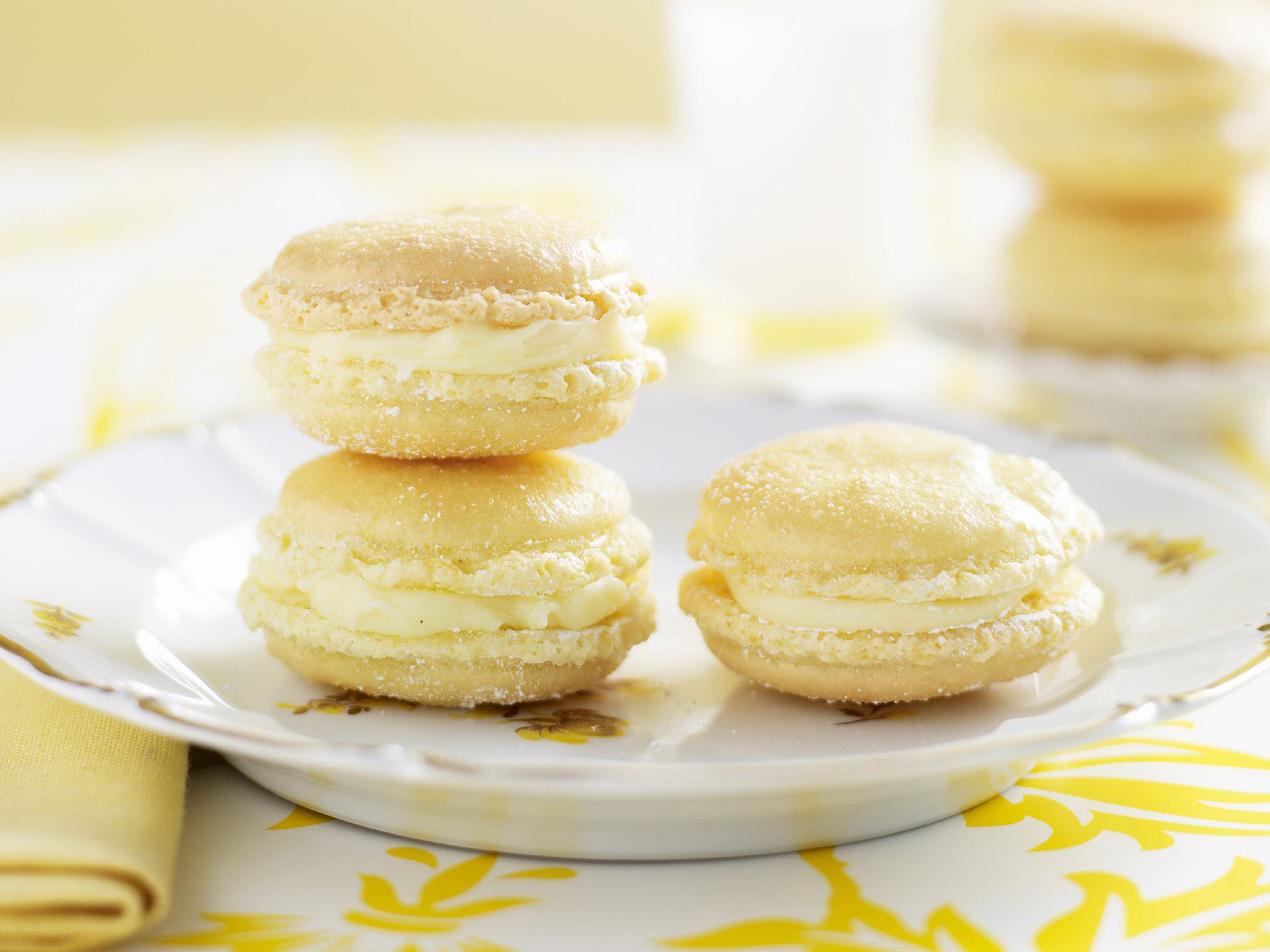 Lemon liqueur macaroons | Women's Weekly Food