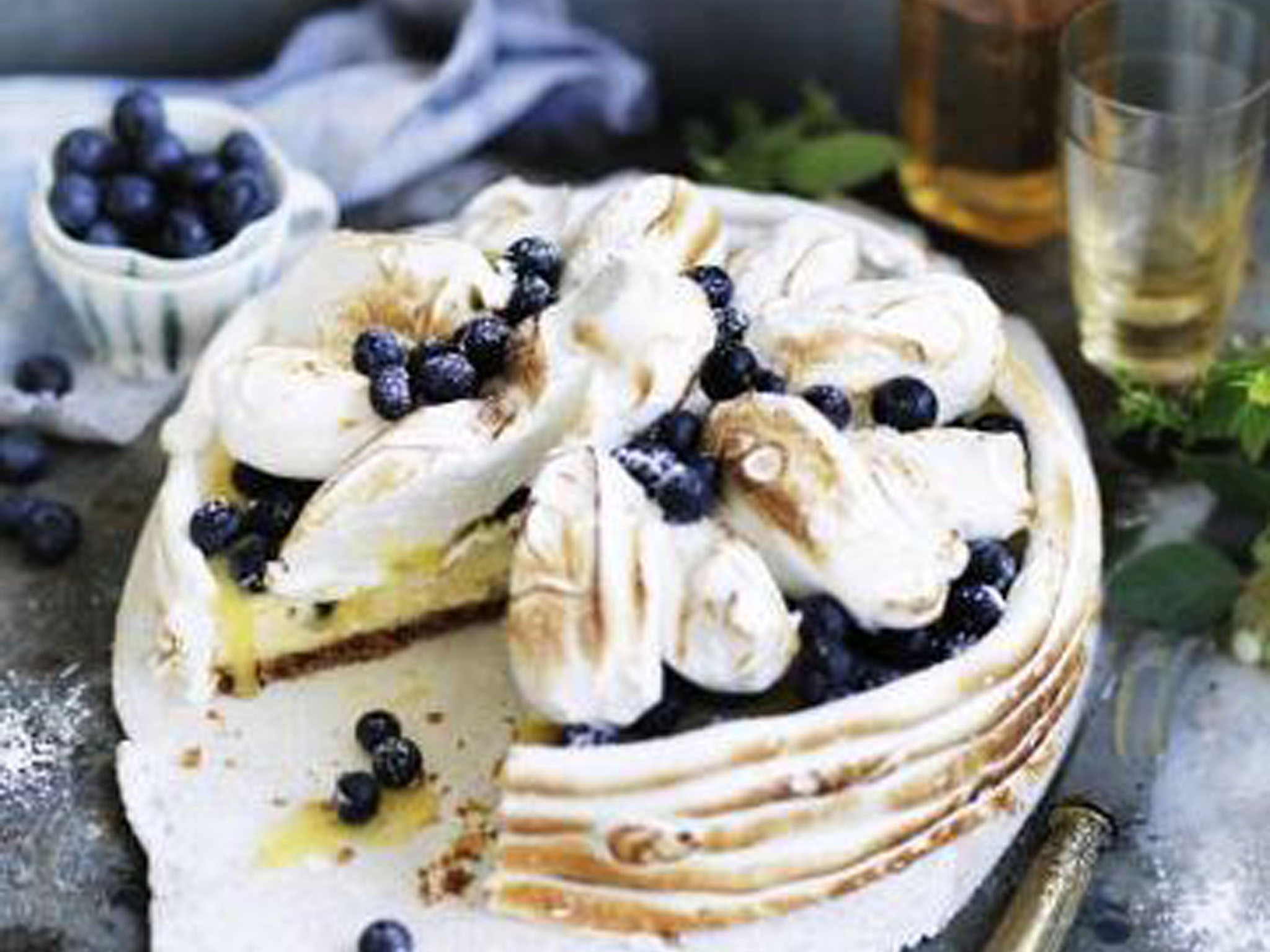 Blueberry lemon meringue cheesecake | Women's Weekly Food