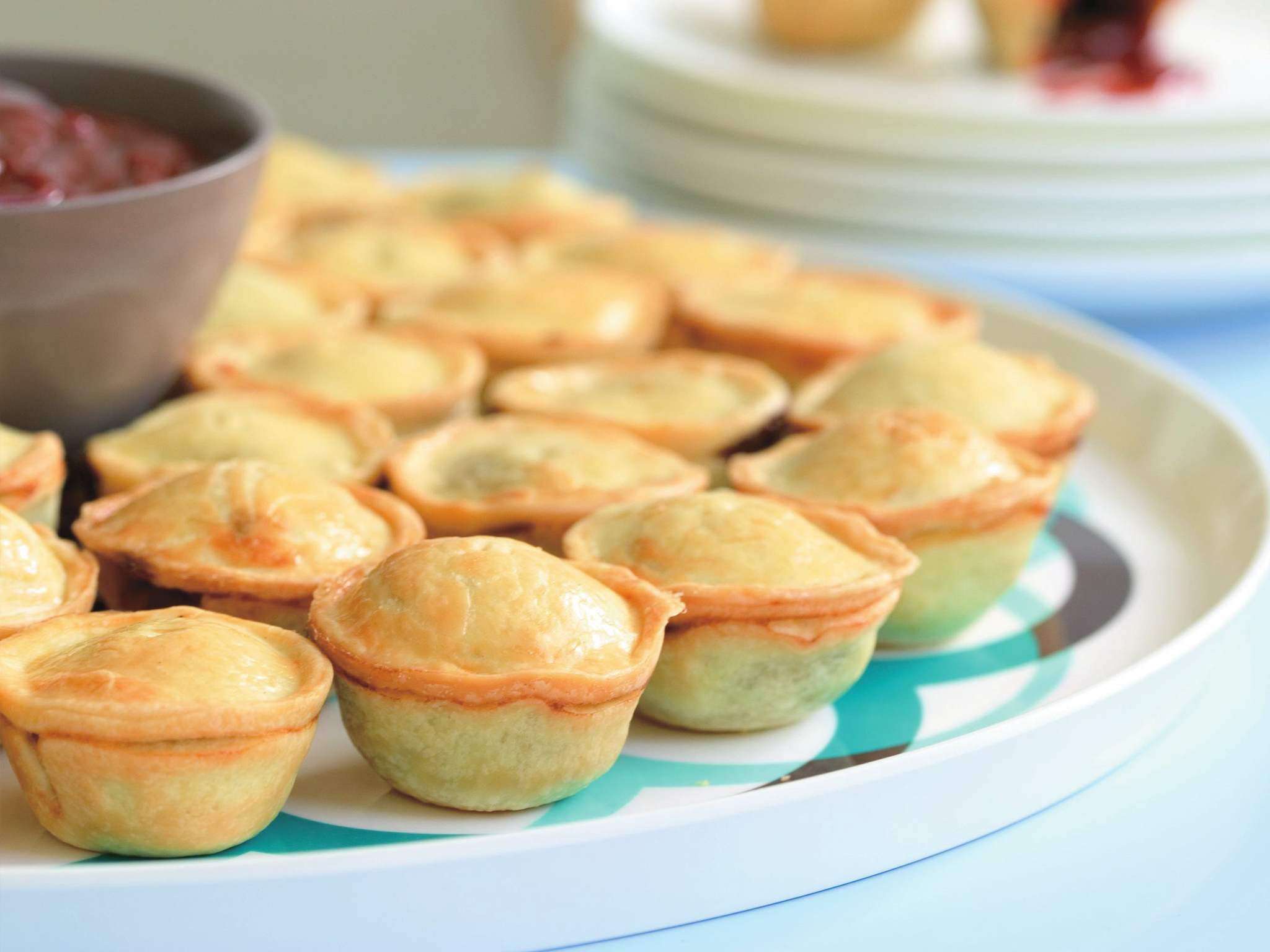 mini beef and guinness pies