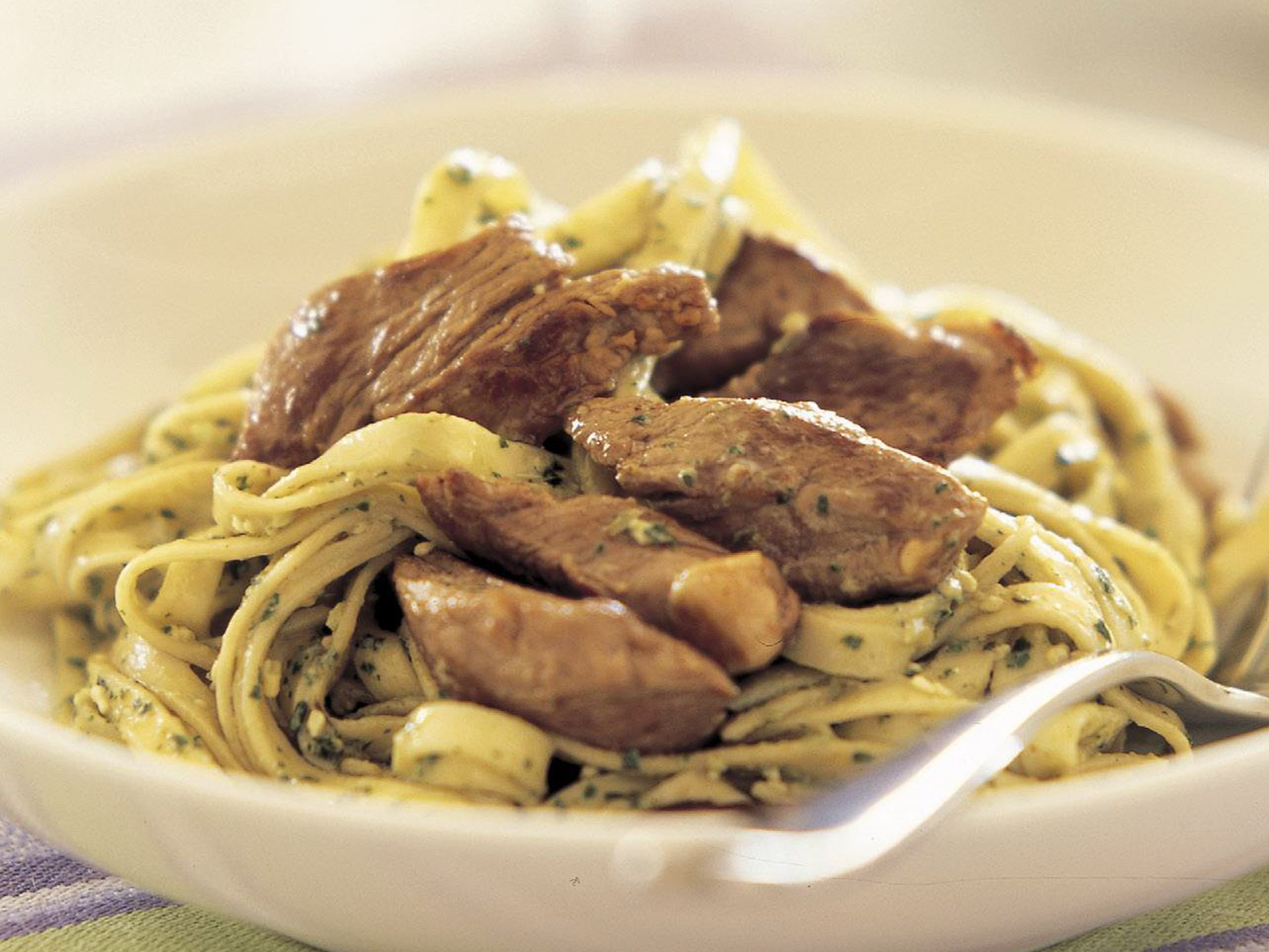 Creamy lamb linguine with mint pesto