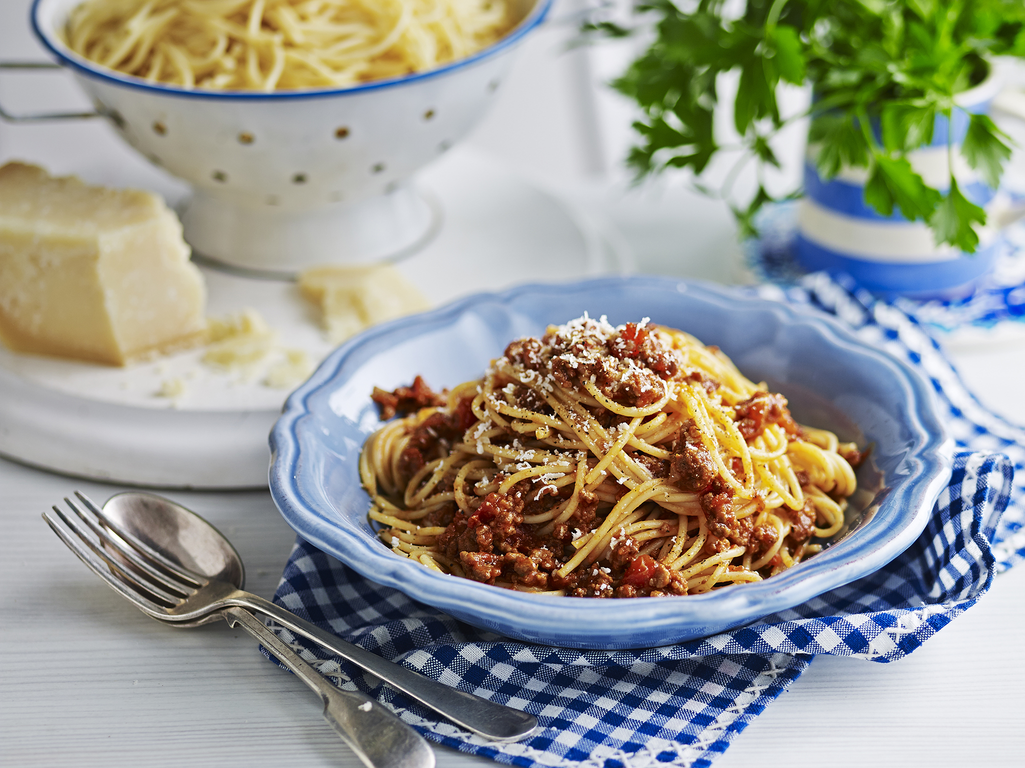 Julie Goodwin's slow cooked bolognese