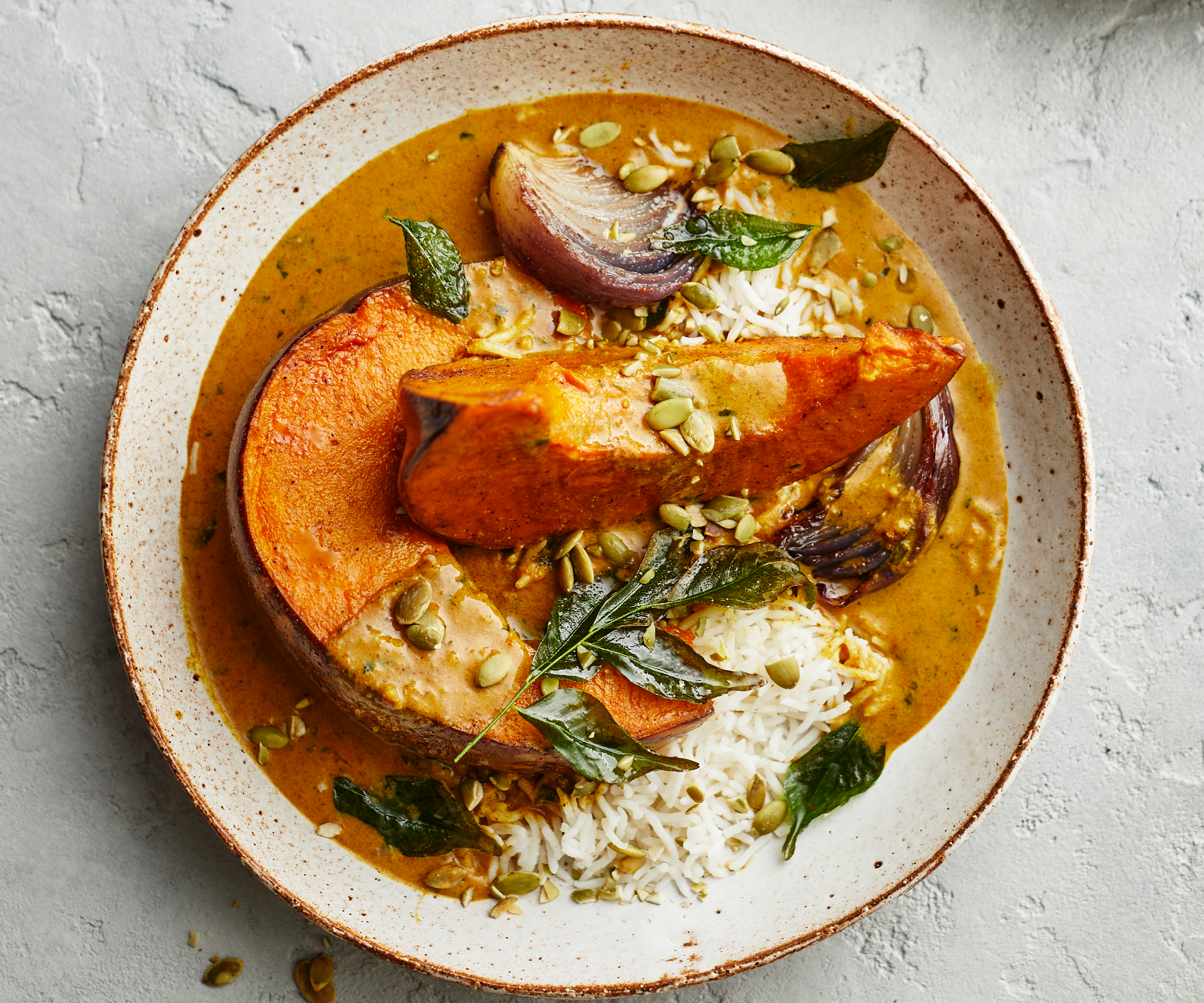 Roasted rice and pumpkin curry